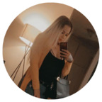 Profile picture of cryyystal_nicole